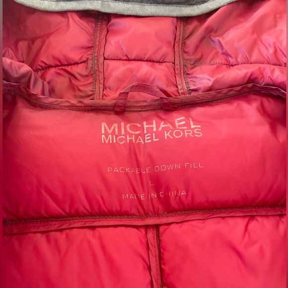 MK Puffer Coat MICHAEL KORS Coat Women PACKABLE DOWN FILL Gray / Red Coat Sz L - Picture 11 of 16